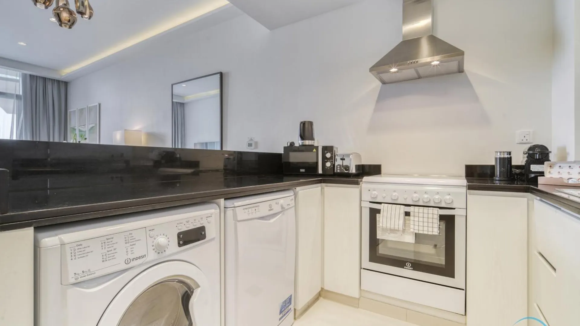 Urban 1Br At Damac Celestia B Dubai South By Deluxe Holiday Homes Apartamento