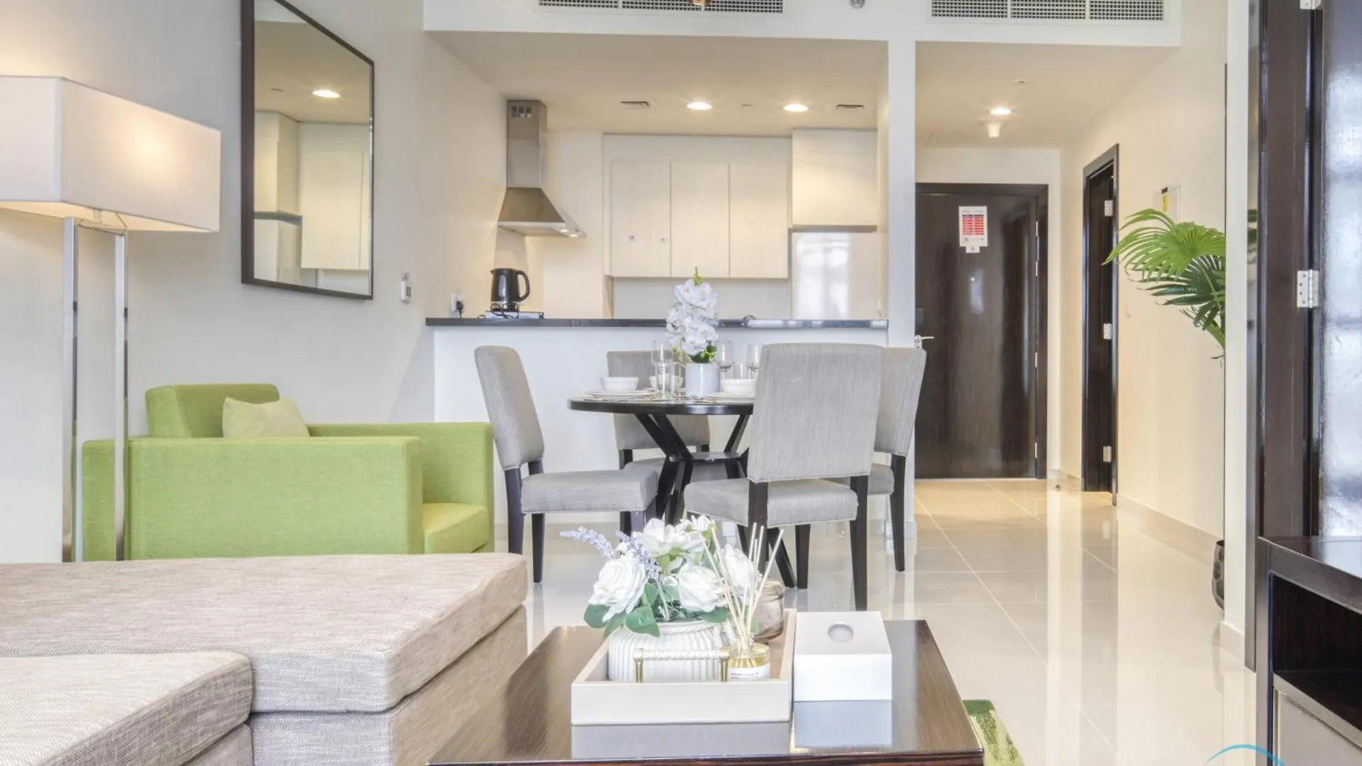 Apartamento Urban 1Br At Damac Celestia B Dubai South By Deluxe Holiday Homes